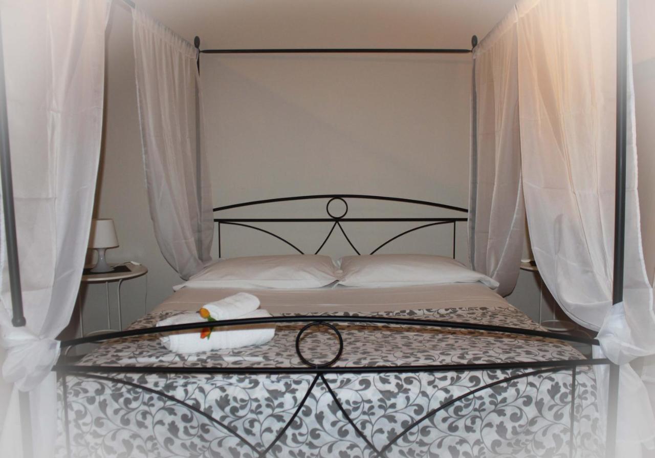 Bed and Breakfast I 2 Puttini à Catane Extérieur photo