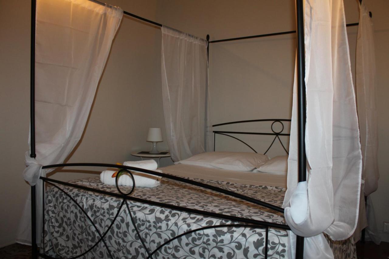 Bed and Breakfast I 2 Puttini à Catane Extérieur photo