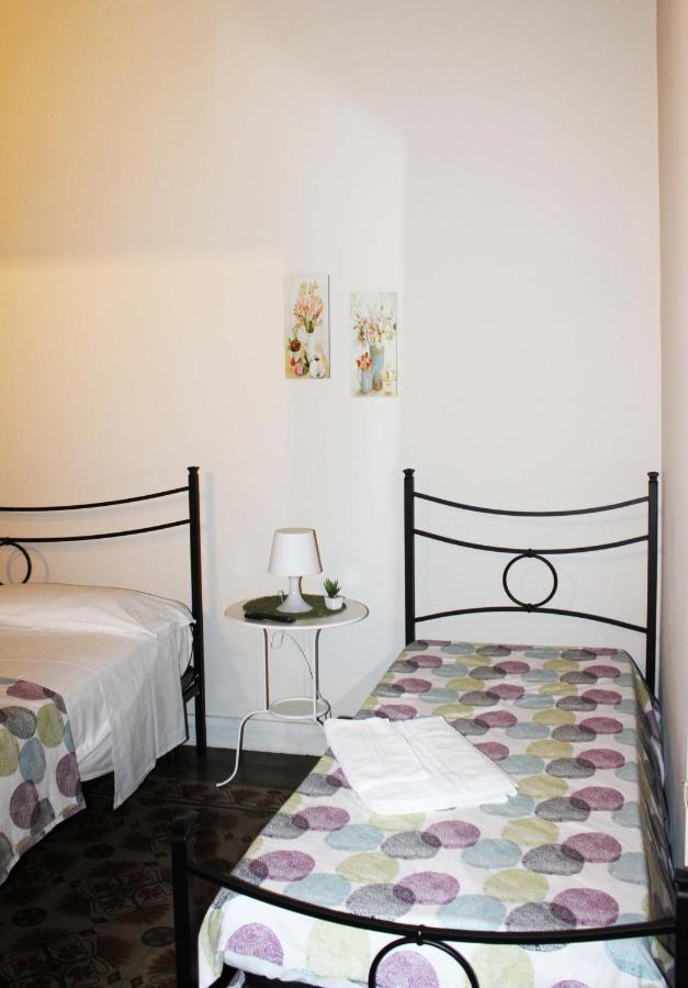 Bed and Breakfast I 2 Puttini à Catane Extérieur photo